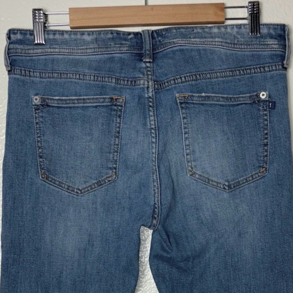 Pilcro Slim Boyfriend Crop jeans Woman's Size 29 distressed - Picture 13 of 16